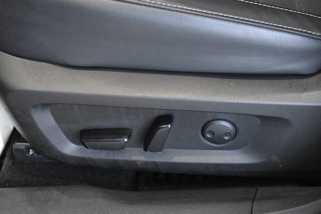 used 2024 Mitsubishi Outlander car, priced at $25,988