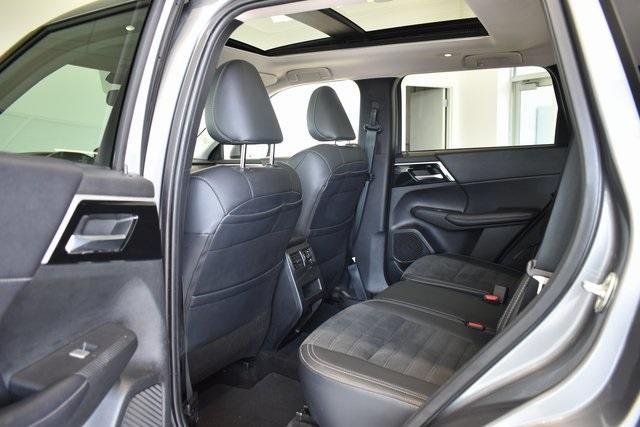 used 2024 Mitsubishi Outlander car, priced at $27,490