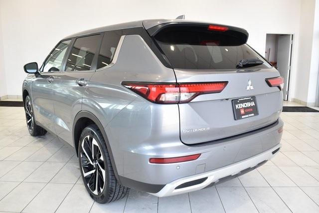 used 2024 Mitsubishi Outlander car, priced at $27,490
