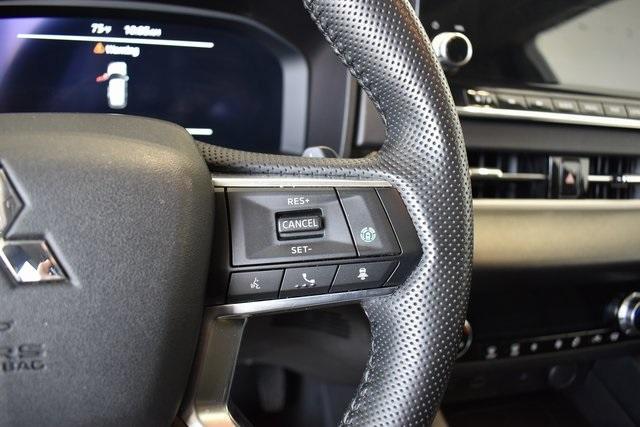 used 2024 Mitsubishi Outlander car, priced at $27,490