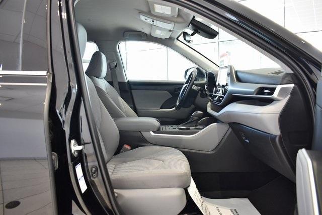 used 2021 Toyota Highlander car, priced at $27,188