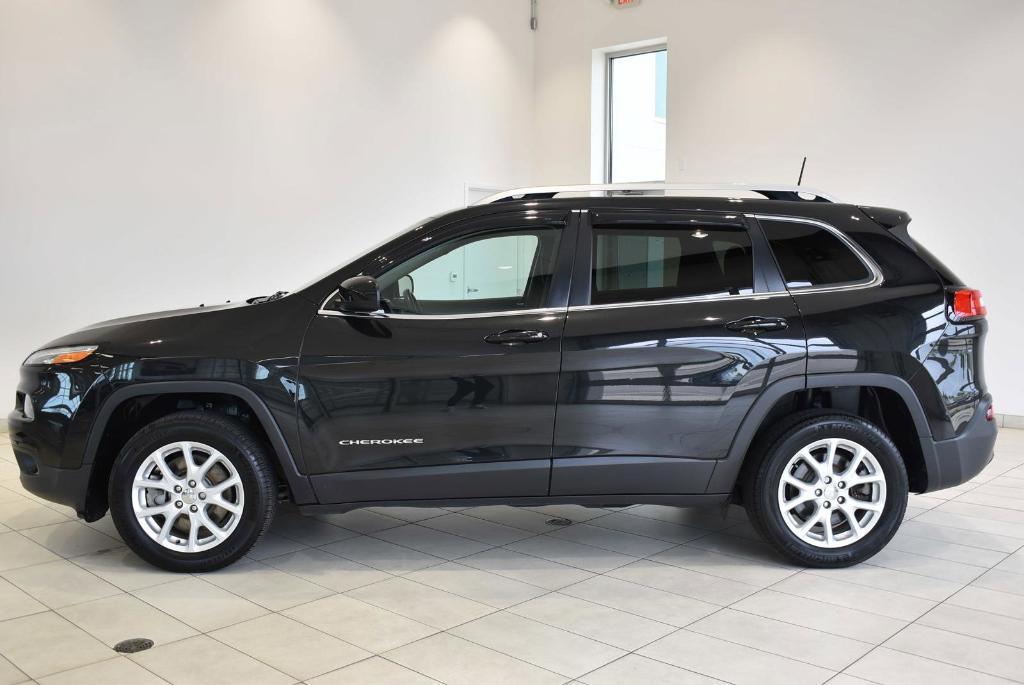 used 2016 Jeep Cherokee car, priced at $13,990