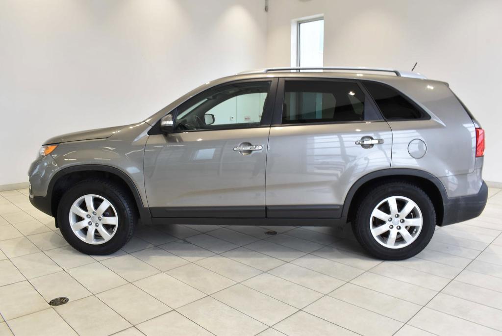 used 2013 Kia Sorento car, priced at $6,490