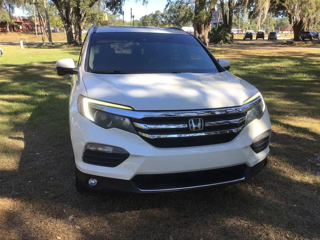 used 2017 Honda Pilot car, priced at $15,995