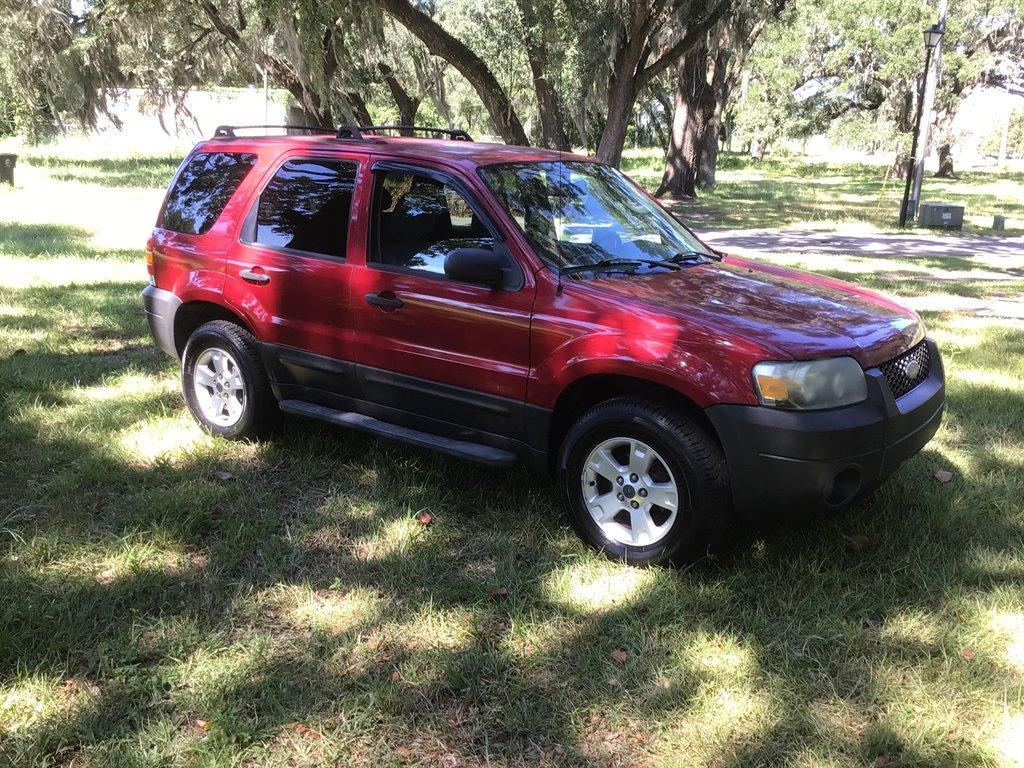used 2006 Ford Escape car, priced at $5,995