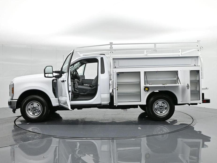 new 2024 Ford F-250 car, priced at $47,365