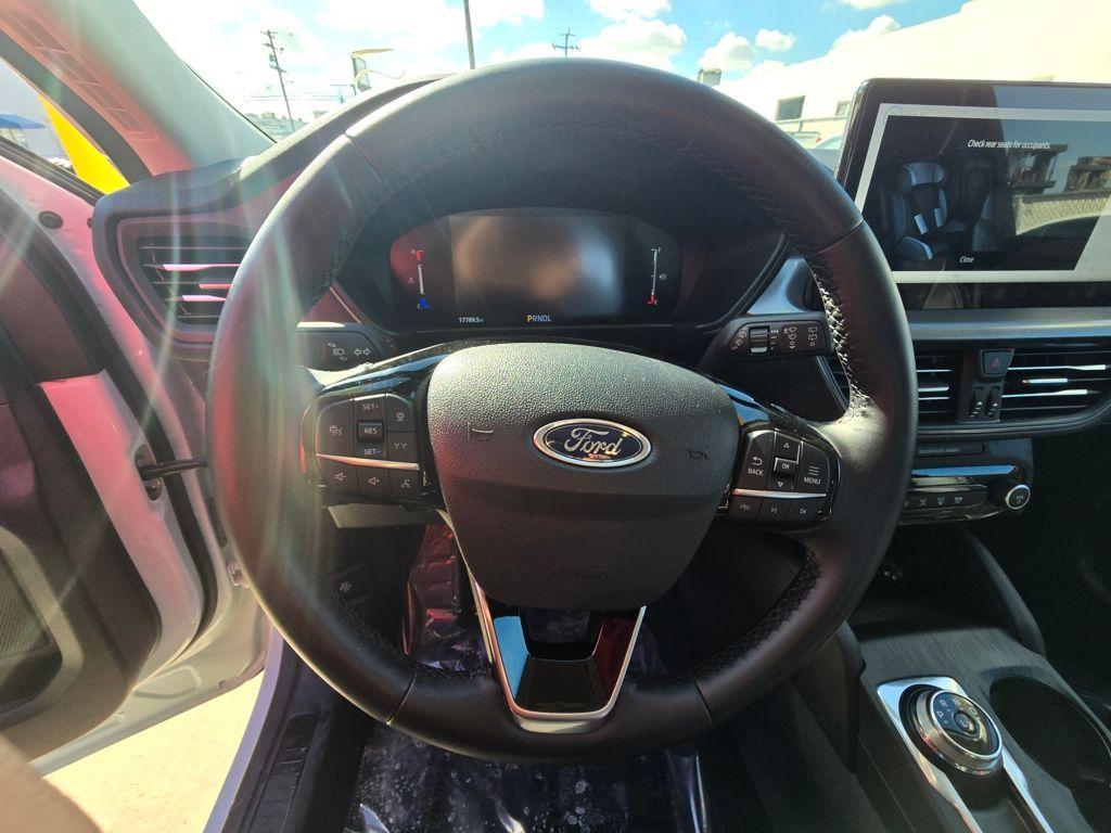 used 2023 Ford Escape car, priced at $27,000