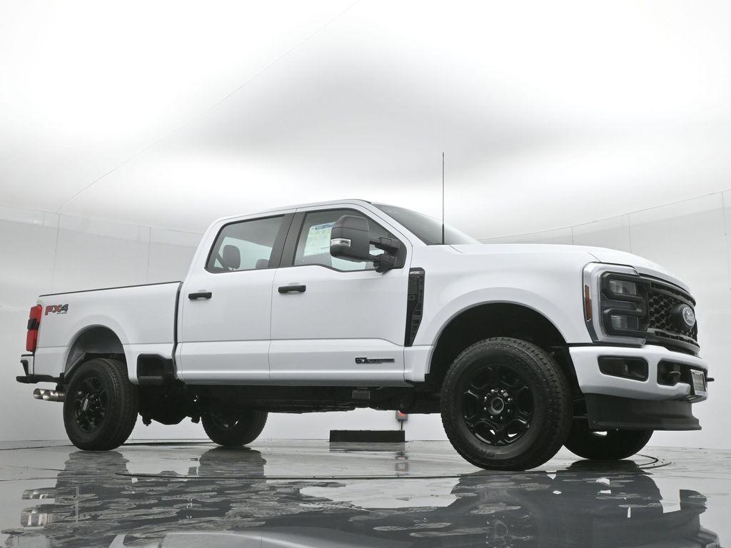 new 2024 Ford F-250 car, priced at $71,335