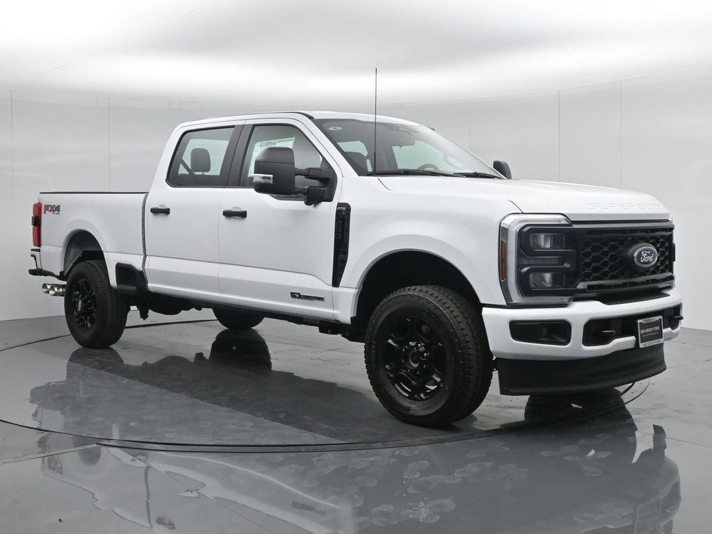 new 2024 Ford F-250 car, priced at $71,335