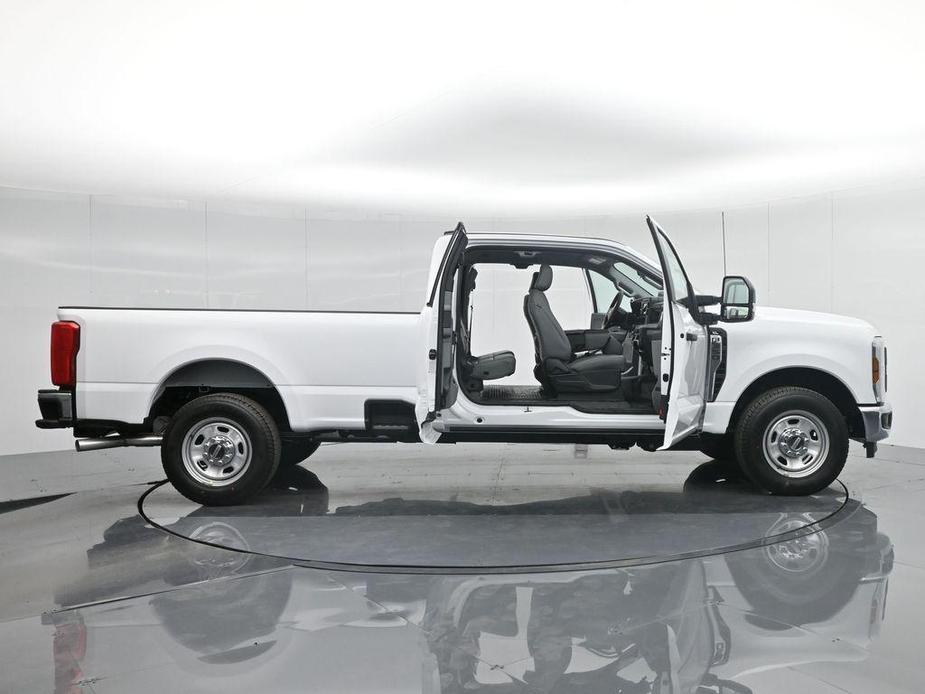 new 2024 Ford F-350 car, priced at $51,405