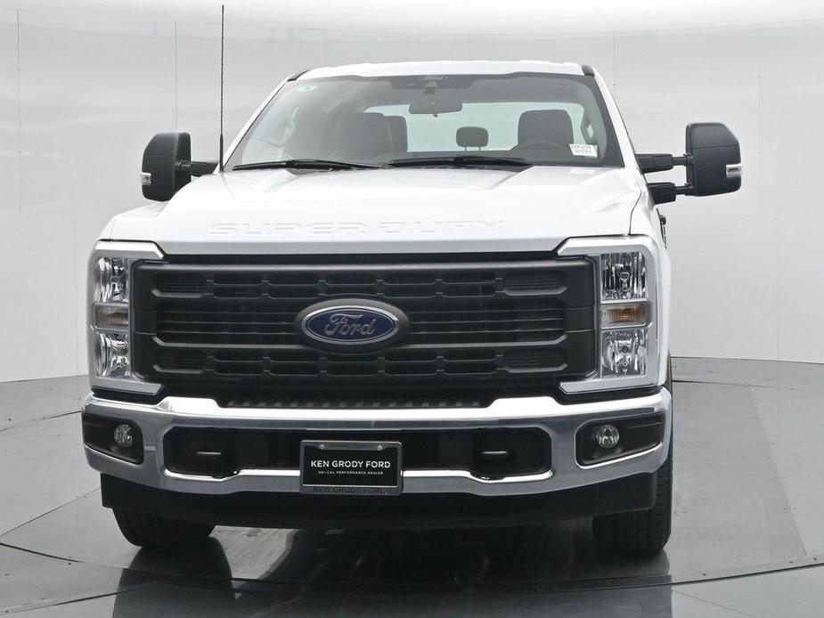 new 2024 Ford F-350 car, priced at $51,405