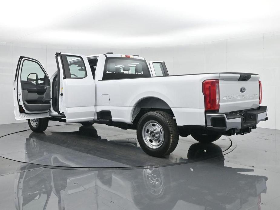 new 2024 Ford F-350 car, priced at $51,405