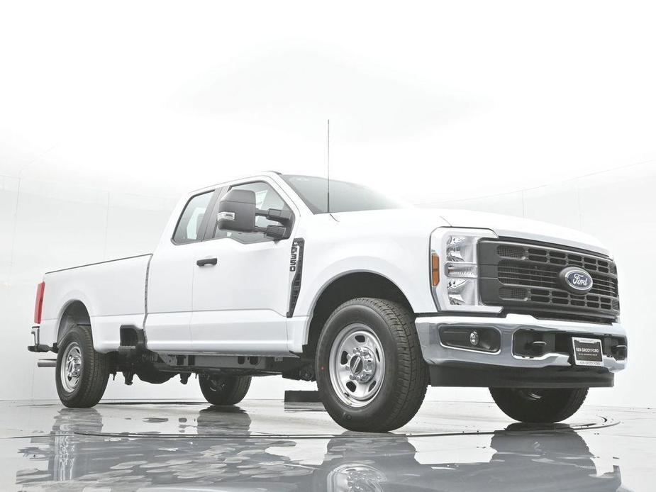 new 2024 Ford F-350 car, priced at $51,405