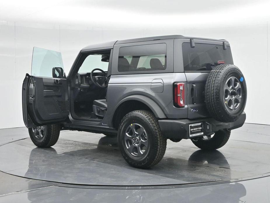 new 2024 Ford Bronco car, priced at $45,915