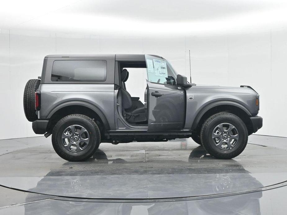 new 2024 Ford Bronco car, priced at $45,915