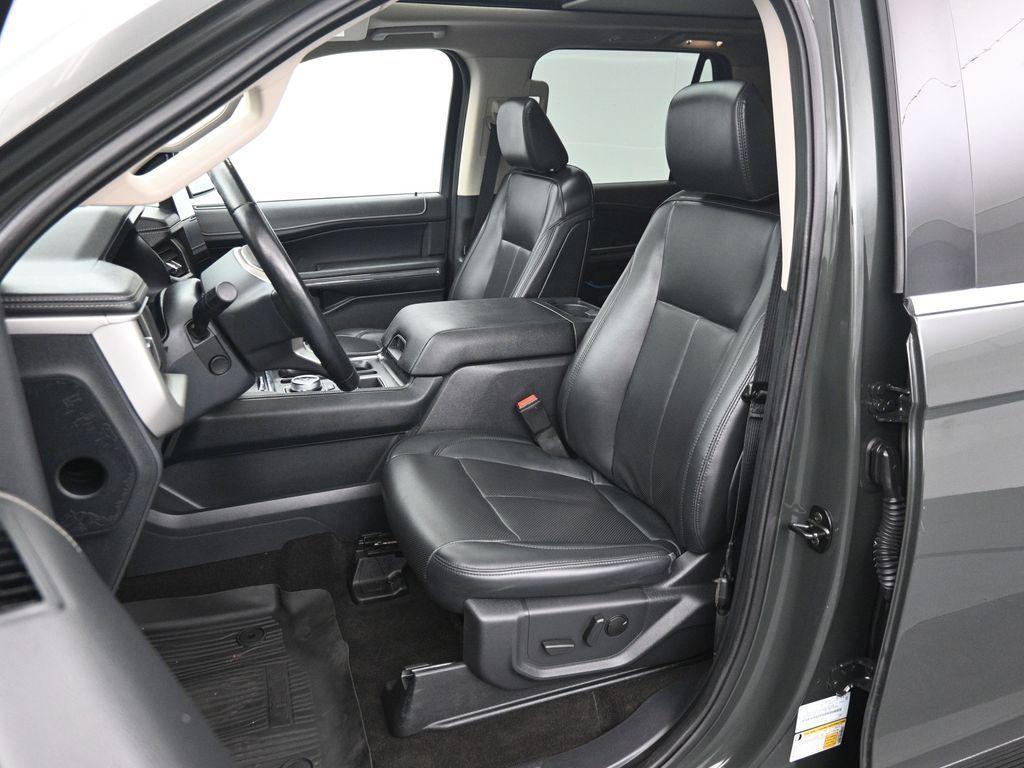 used 2023 Ford Expedition car, priced at $49,000
