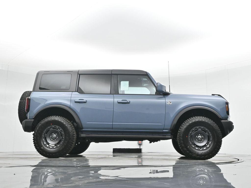 new 2024 Ford Bronco car, priced at $55,552