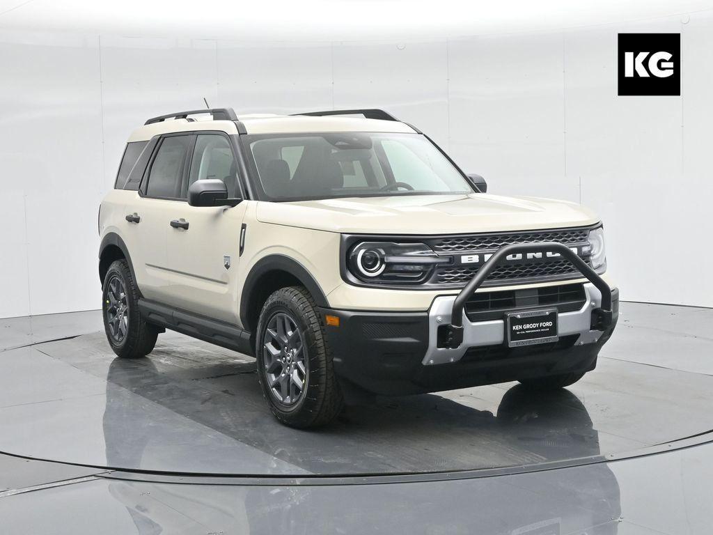 new 2025 Ford Bronco Sport car, priced at $33,325