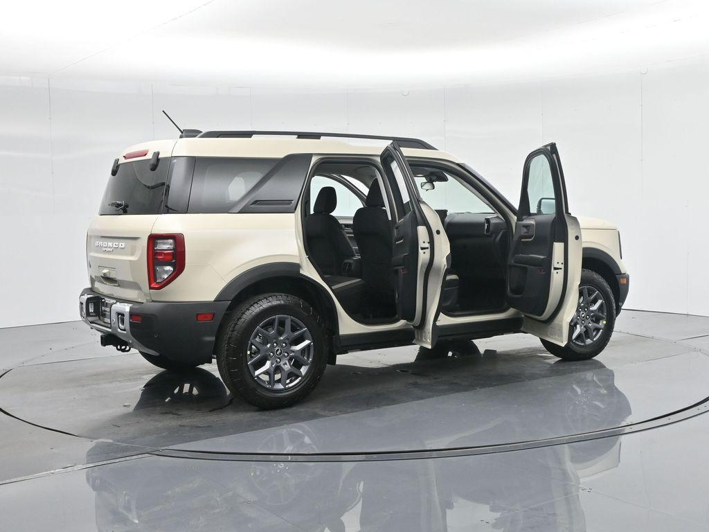new 2025 Ford Bronco Sport car, priced at $33,325
