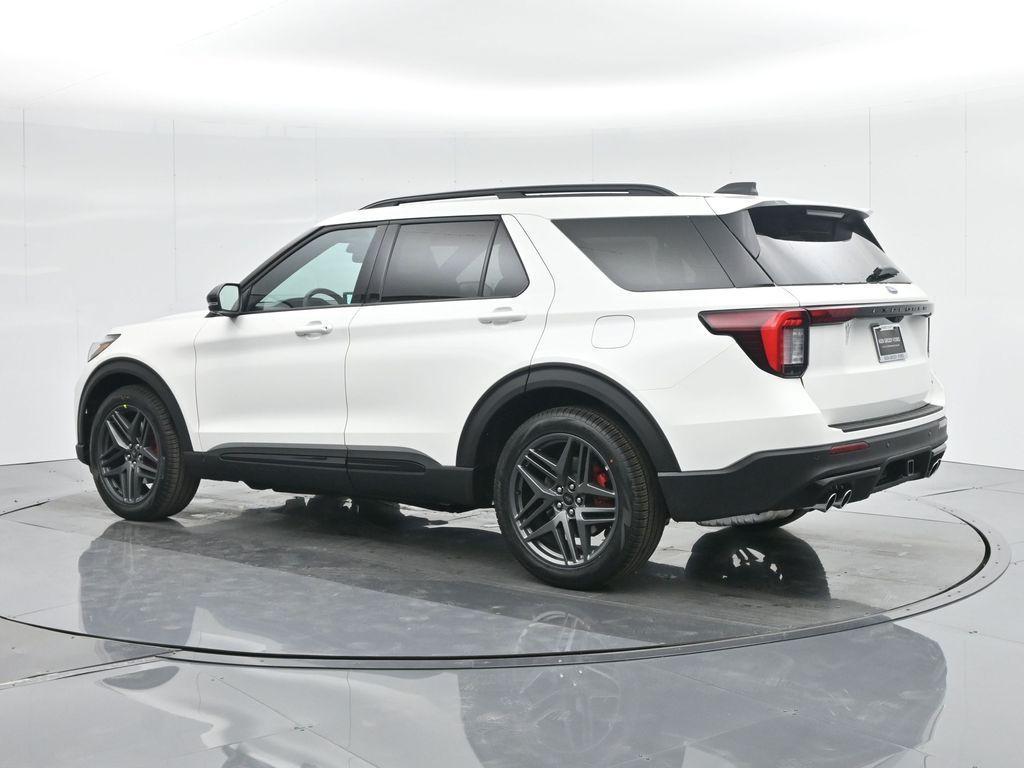 new 2025 Ford Explorer car, priced at $61,645