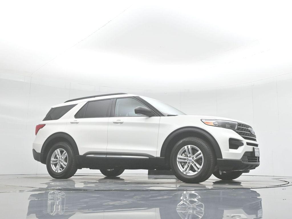 used 2022 Ford Explorer car, priced at $32,000
