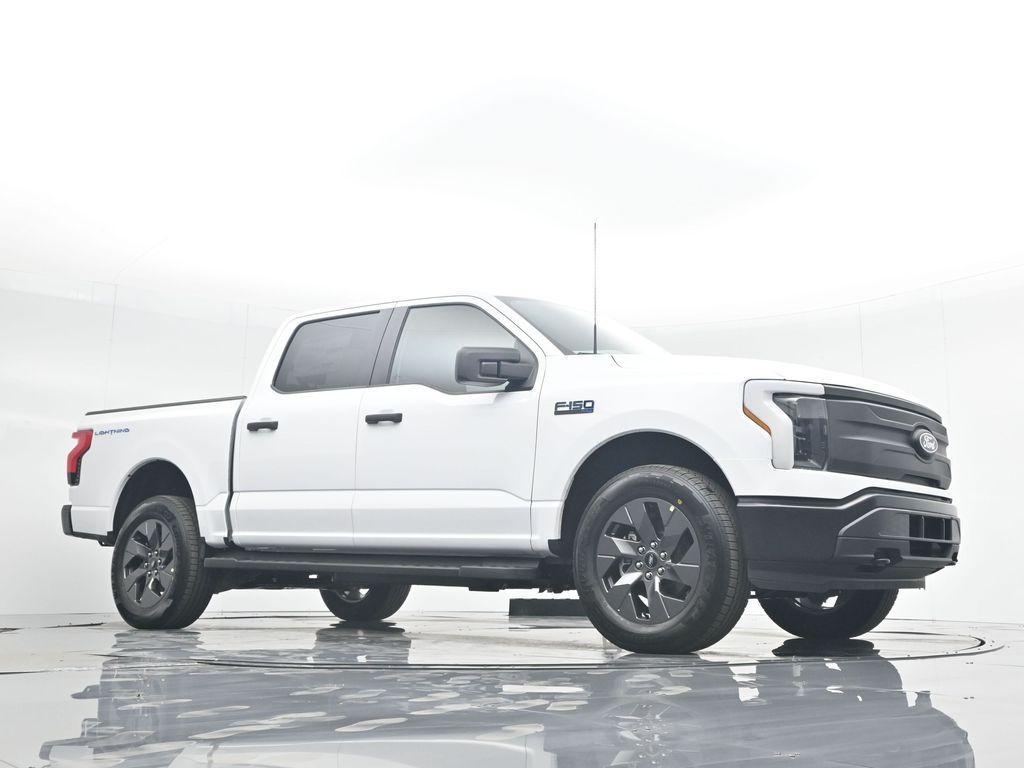 new 2024 Ford F-150 Lightning car, priced at $67,590