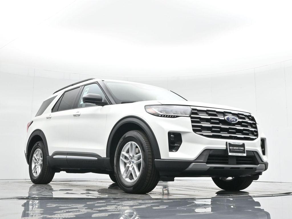 new 2025 Ford Explorer car, priced at $43,310