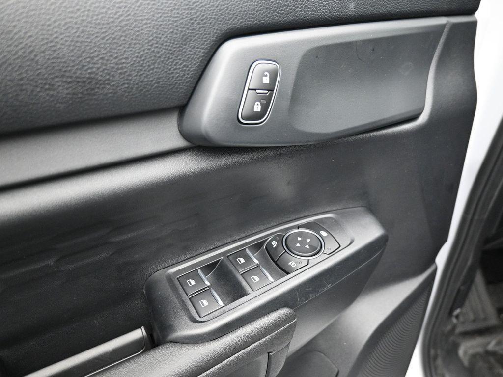 new 2025 Ford Ranger car, priced at $33,580