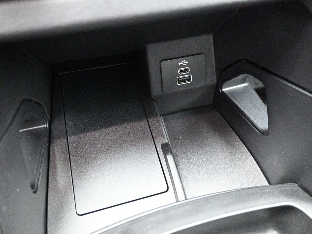 new 2025 Ford Ranger car, priced at $33,580