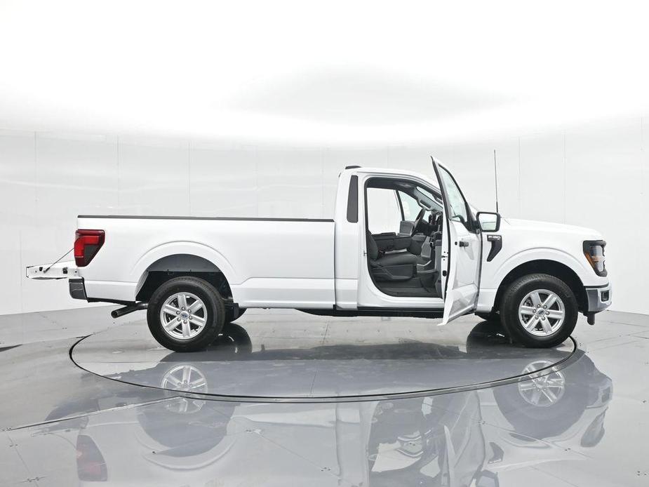 new 2024 Ford F-150 car, priced at $40,165