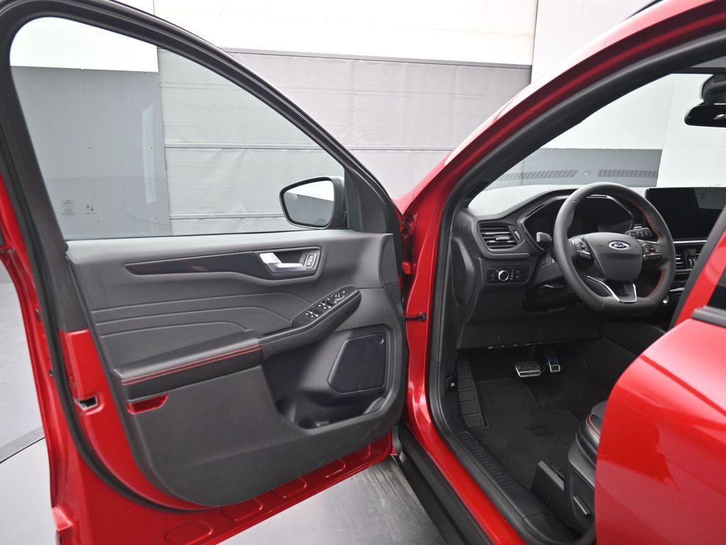 used 2024 Ford Escape car, priced at $22,700