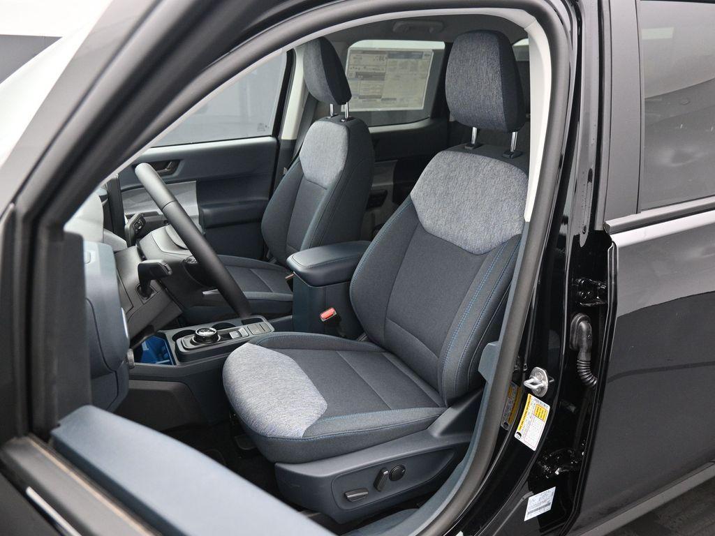 new 2025 Ford Maverick car, priced at $31,352