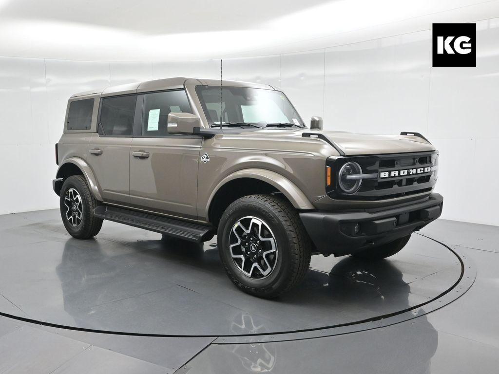 new 2025 Ford Bronco car, priced at $56,155