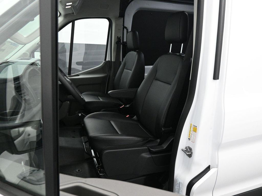 new 2025 Ford E-Transit car, priced at $55,665