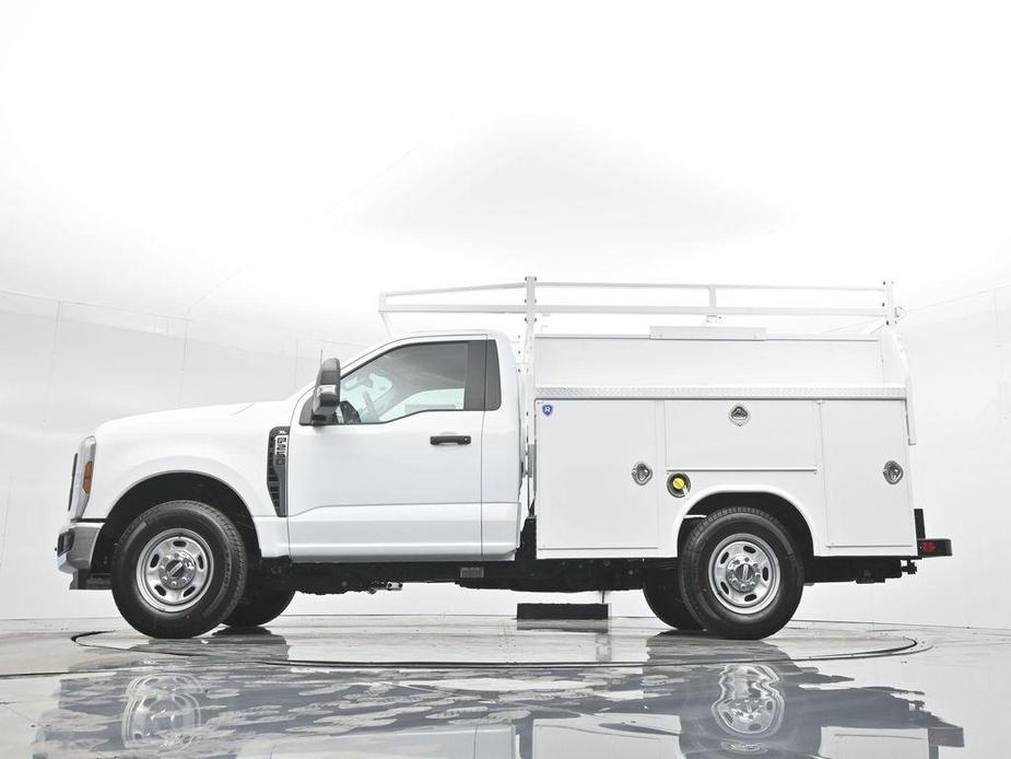 new 2024 Ford F-250 car, priced at $65,030