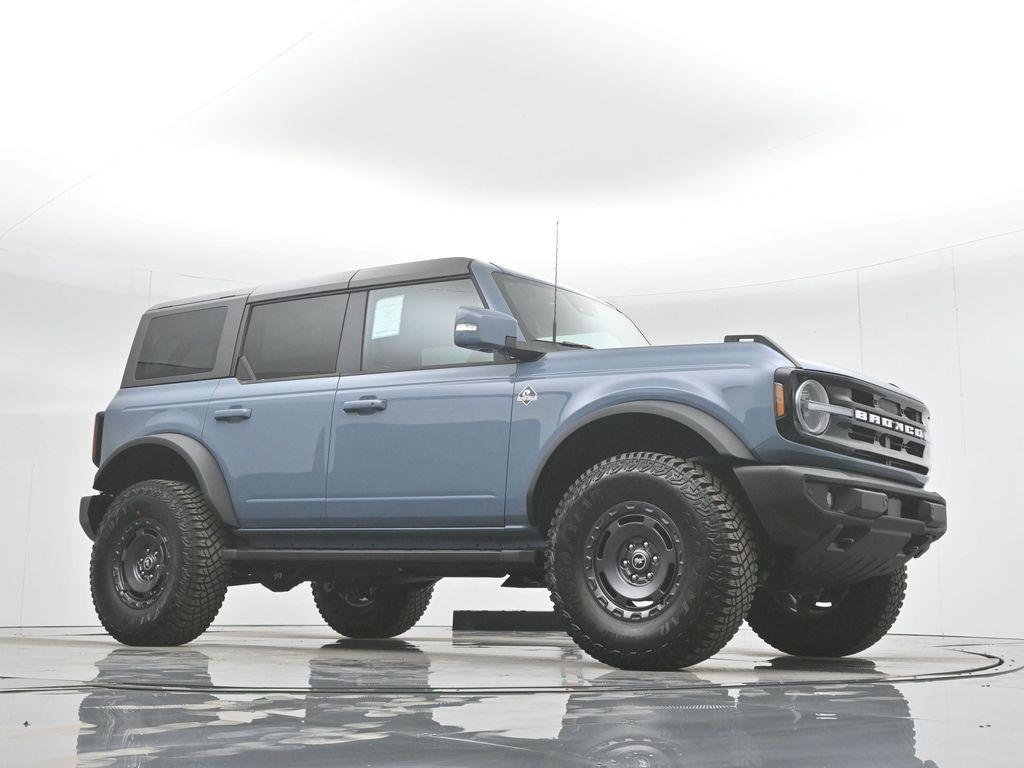 new 2024 Ford Bronco car, priced at $62,215