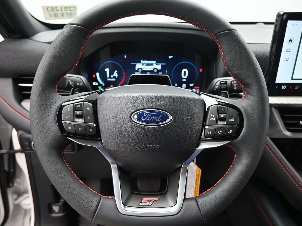 new 2025 Ford Explorer car, priced at $57,727