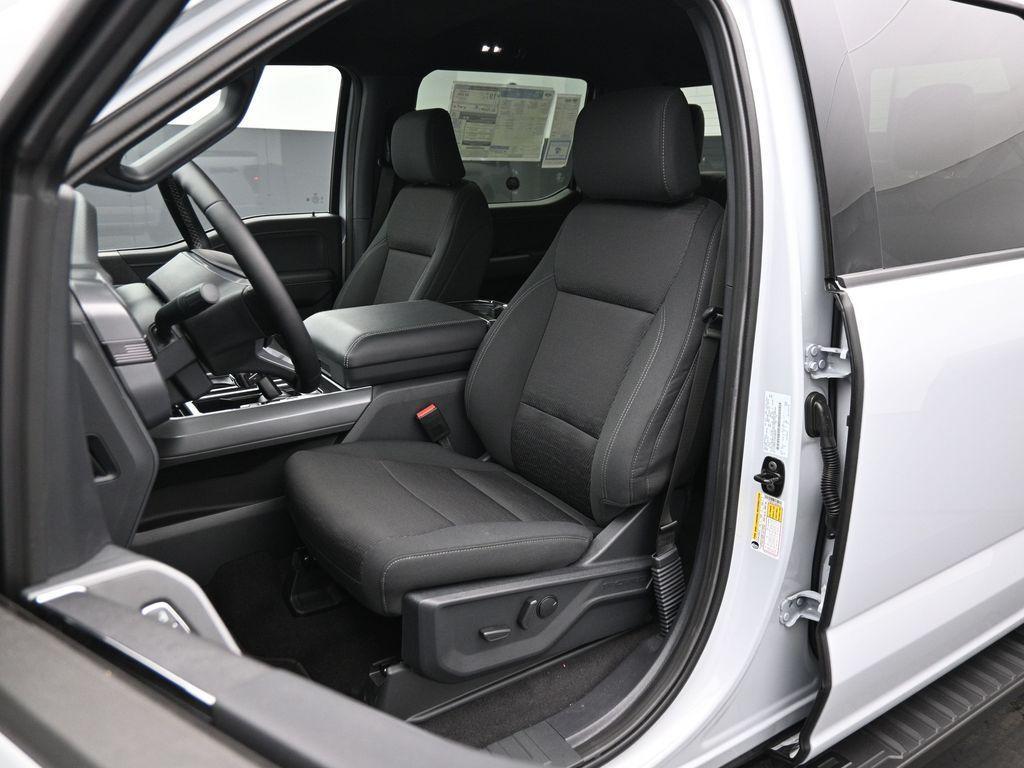 new 2025 Ford F-150 car, priced at $55,255