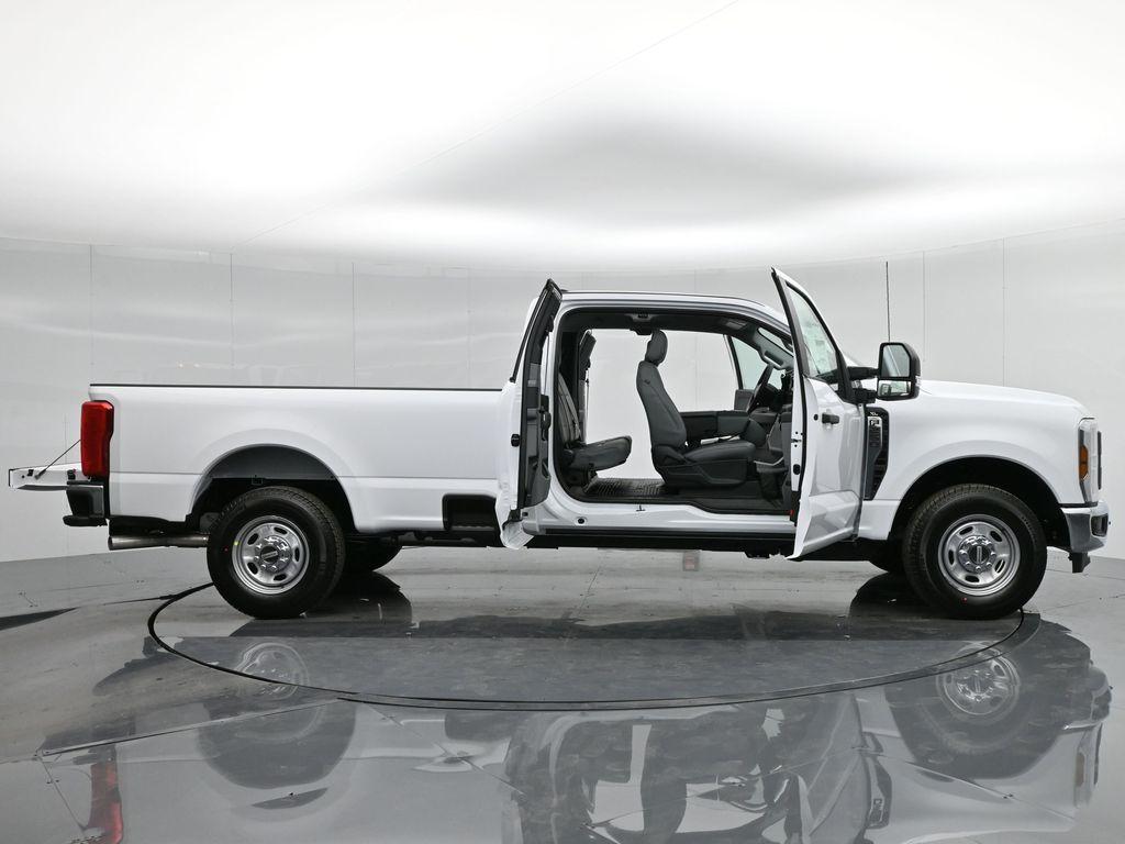 new 2024 Ford F-250 car, priced at $49,900