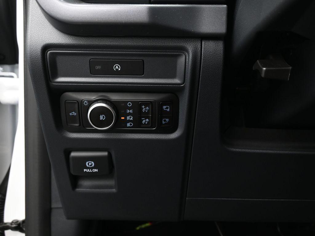 new 2025 Ford F-150 car, priced at $57,332