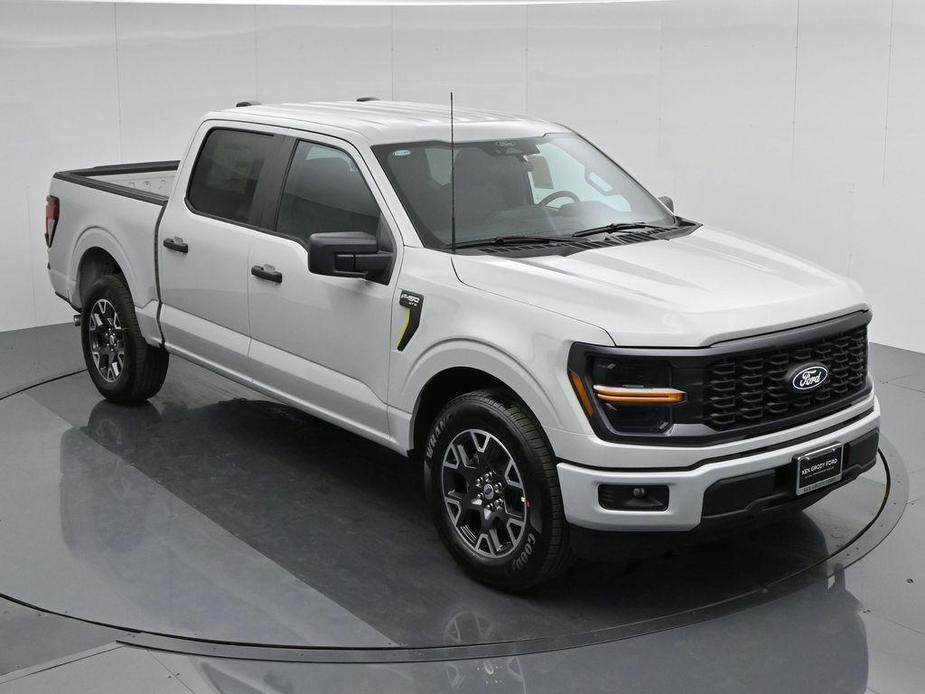 new 2024 Ford F-150 car, priced at $48,330