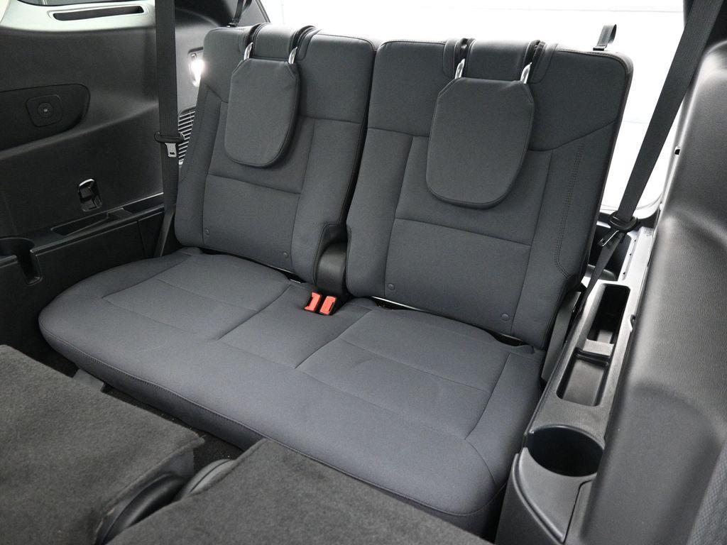 new 2025 Ford Explorer car, priced at $39,117