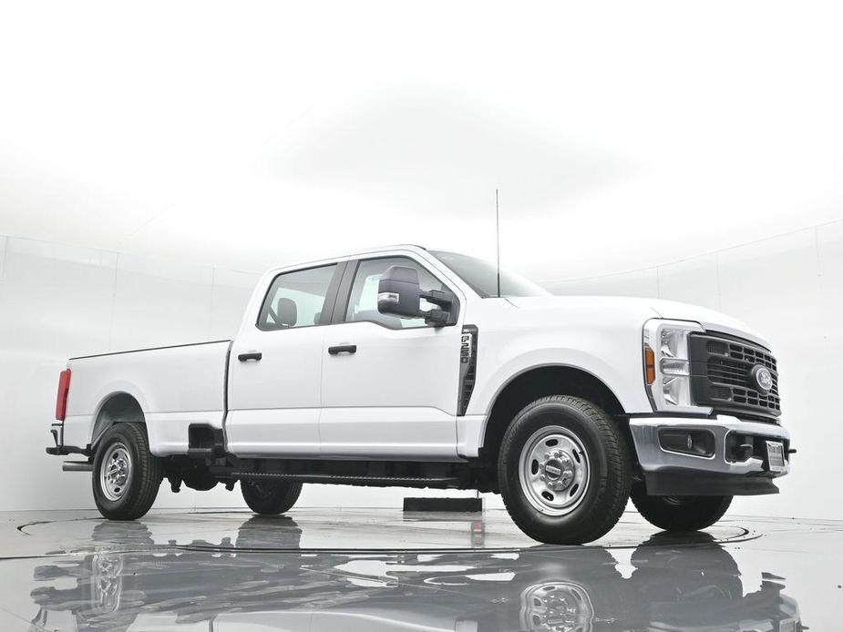 new 2024 Ford F-250 car, priced at $52,115