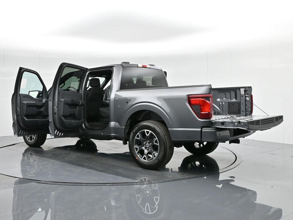 new 2024 Ford F-150 car, priced at $50,510