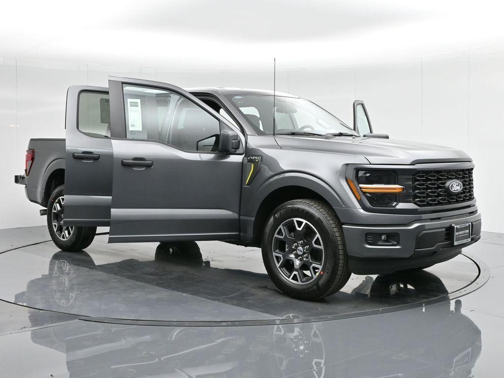 new 2024 Ford F-150 car, priced at $50,510