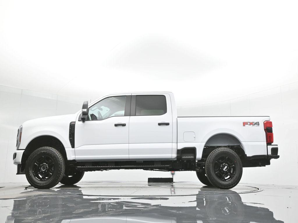 new 2024 Ford F-250 car, priced at $59,355