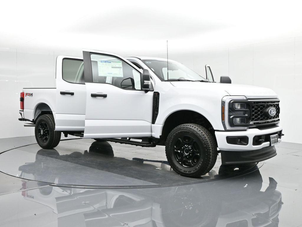 new 2024 Ford F-250 car, priced at $59,355