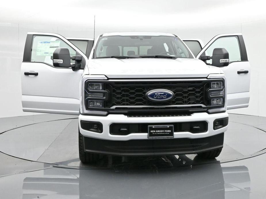 new 2024 Ford F-250 car, priced at $60,855