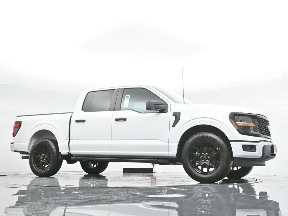 new 2024 Ford F-150 car, priced at $49,710