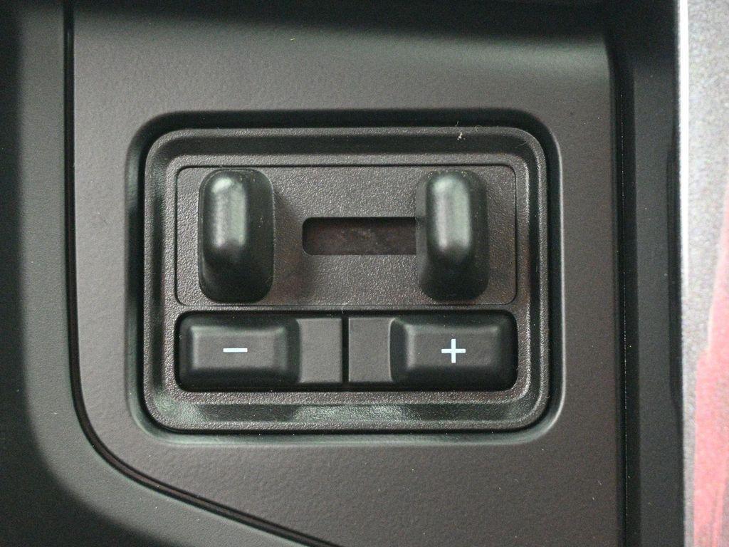 new 2024 Ford Expedition car, priced at $77,556